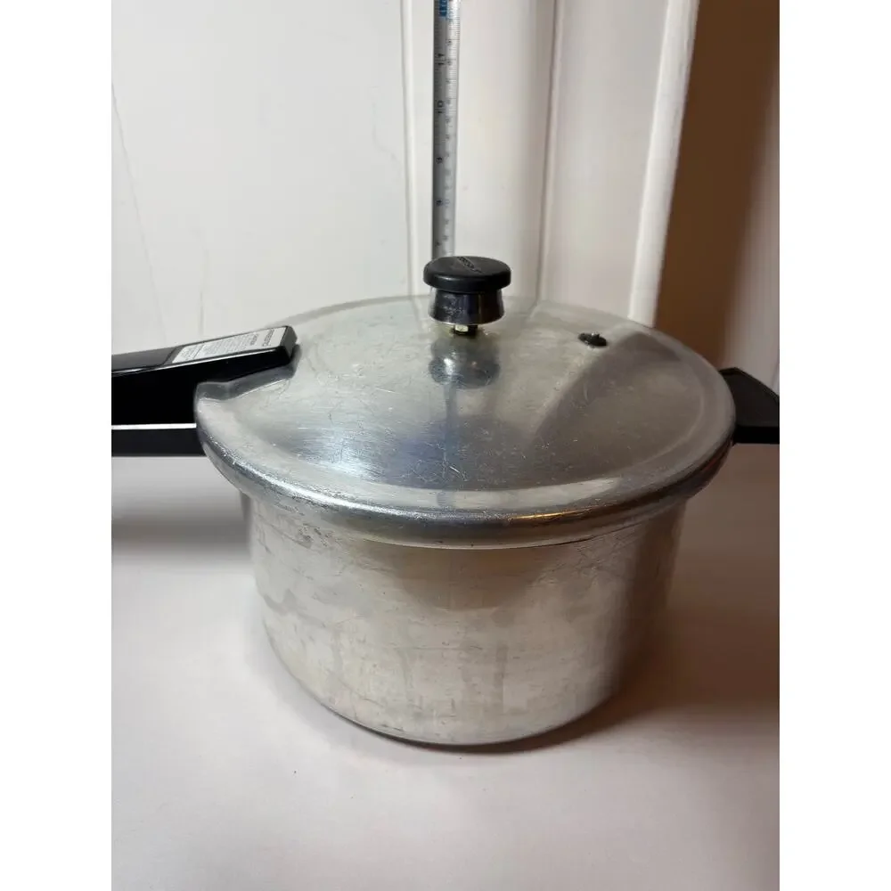 Presto vintage quart